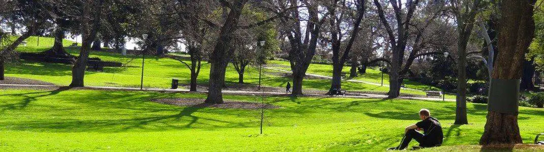 Flagstaff Gardens - Bowls, BBQ & Playground, Melbourne